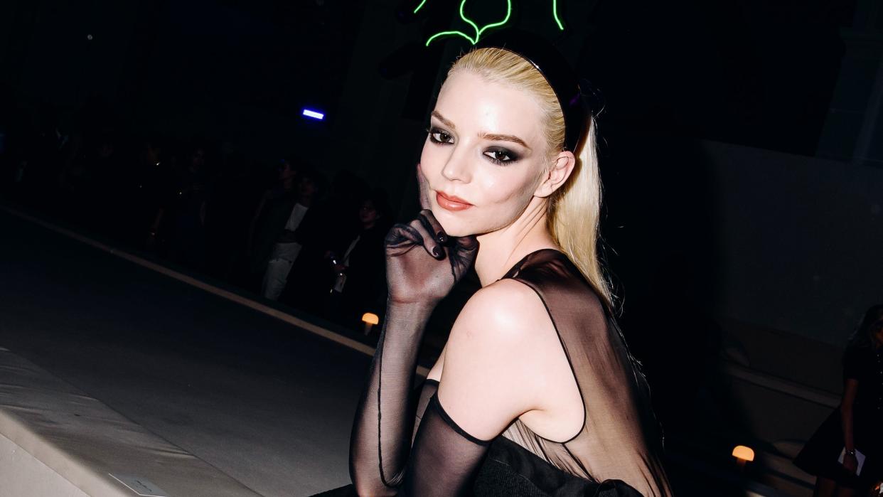 Anya Taylor-Joy wearing an AI-designed transparent Iris van Herpen creation at the 2025 Vanity Fair Oscar Party